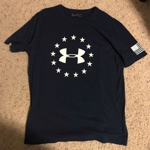 Mens UA shirt -XXL